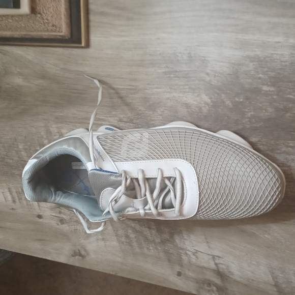 Golf Shoes size 11 - Picture 3 of 4